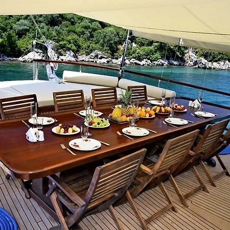 Barbaros Yachting Luxury Private Gulet 5 Cabins Botel