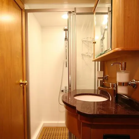 Botel Barbaros Yachting Luxury Private Gulet 5 Cabins Bodrum