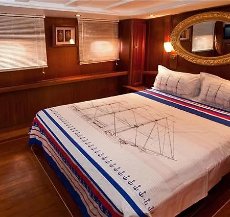 Barbaros Yachting Luxury Private Gulet 5 Cabins Botel Bodrum