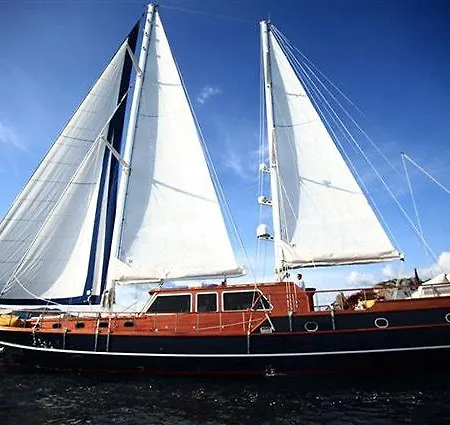 Barbaros Yachting Luxury Private Gulet 5 Cabins Botel Bodrum